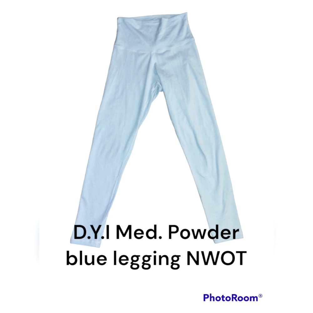 DYI NWOT MED LEGGING POWDER BLUe